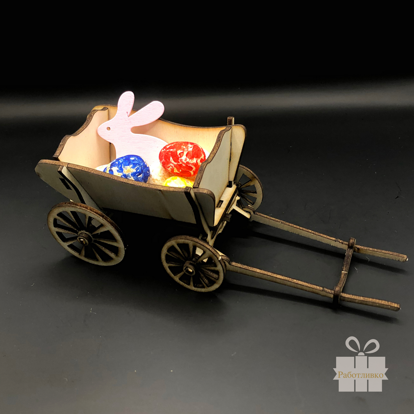 Каручка със заек и декоративни Великденски яйца