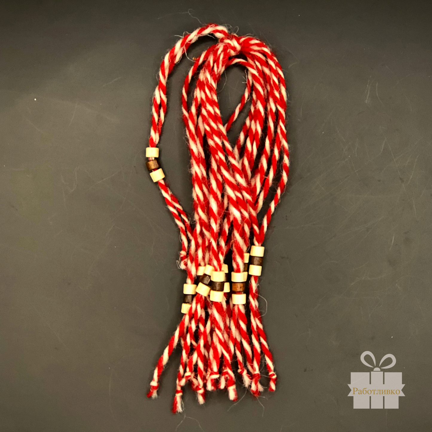 Мартеница с Дървени топчета- 10 броя в пакет