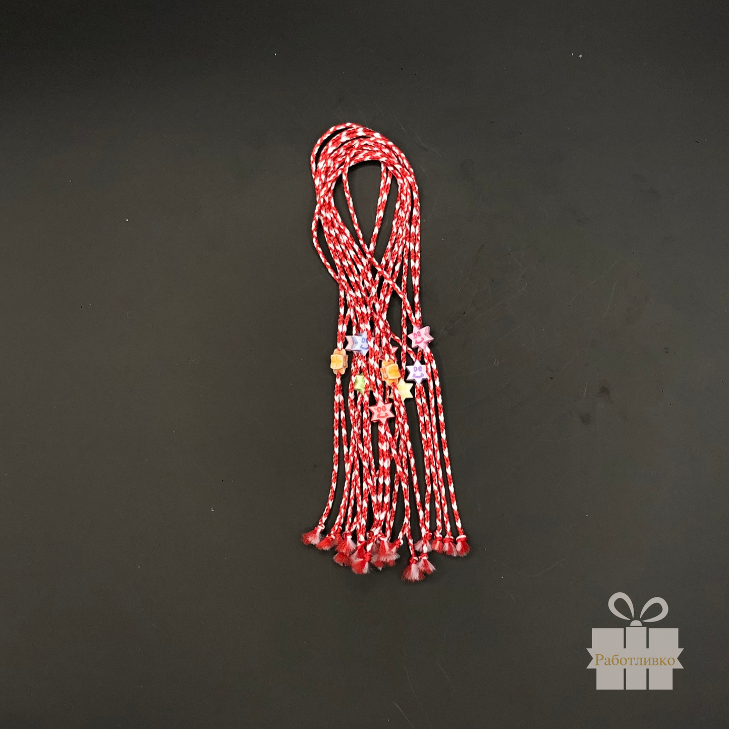 Мартеници с Усмивки в два варианта- 10 броя в пакет