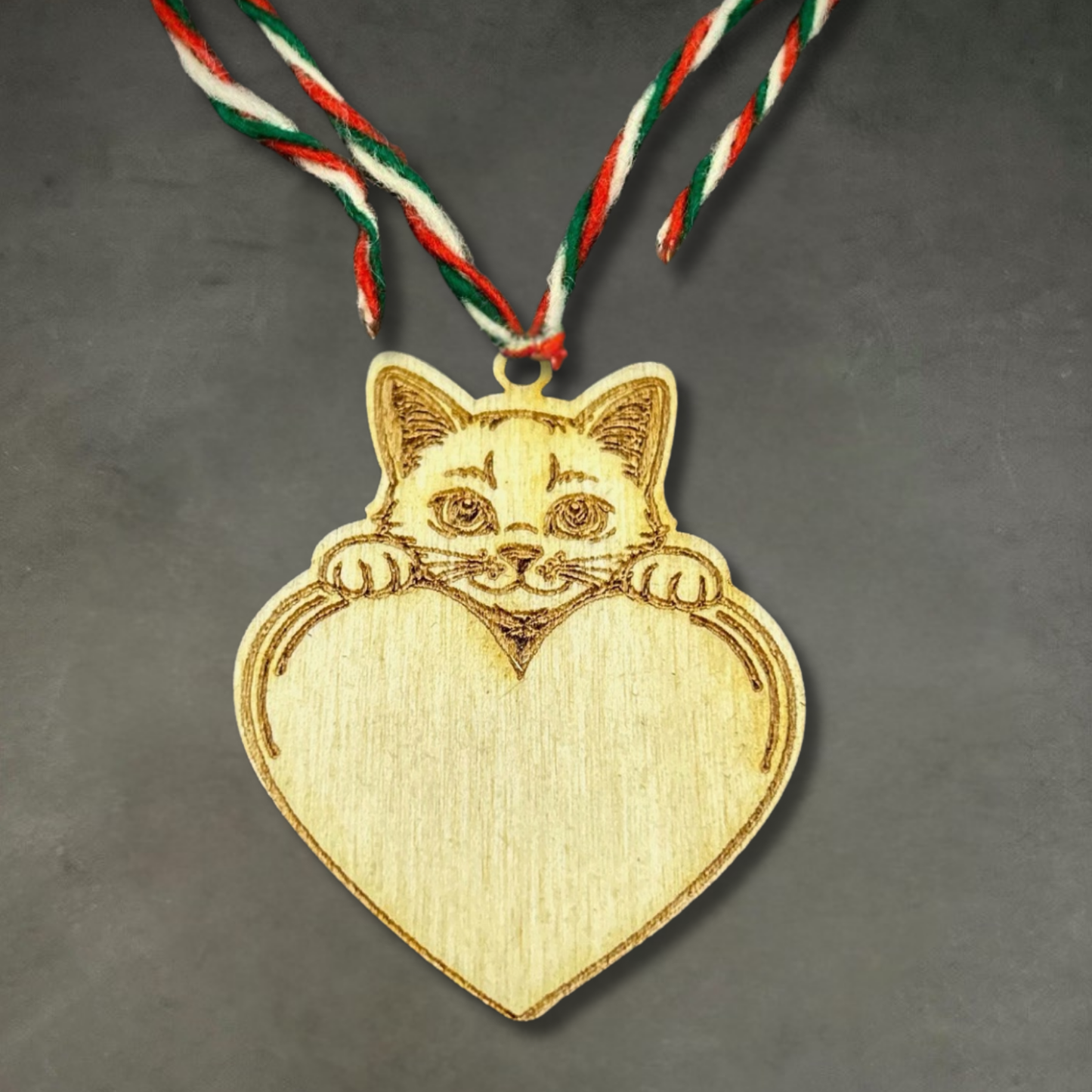 Персонализирана Мартеница за Котка