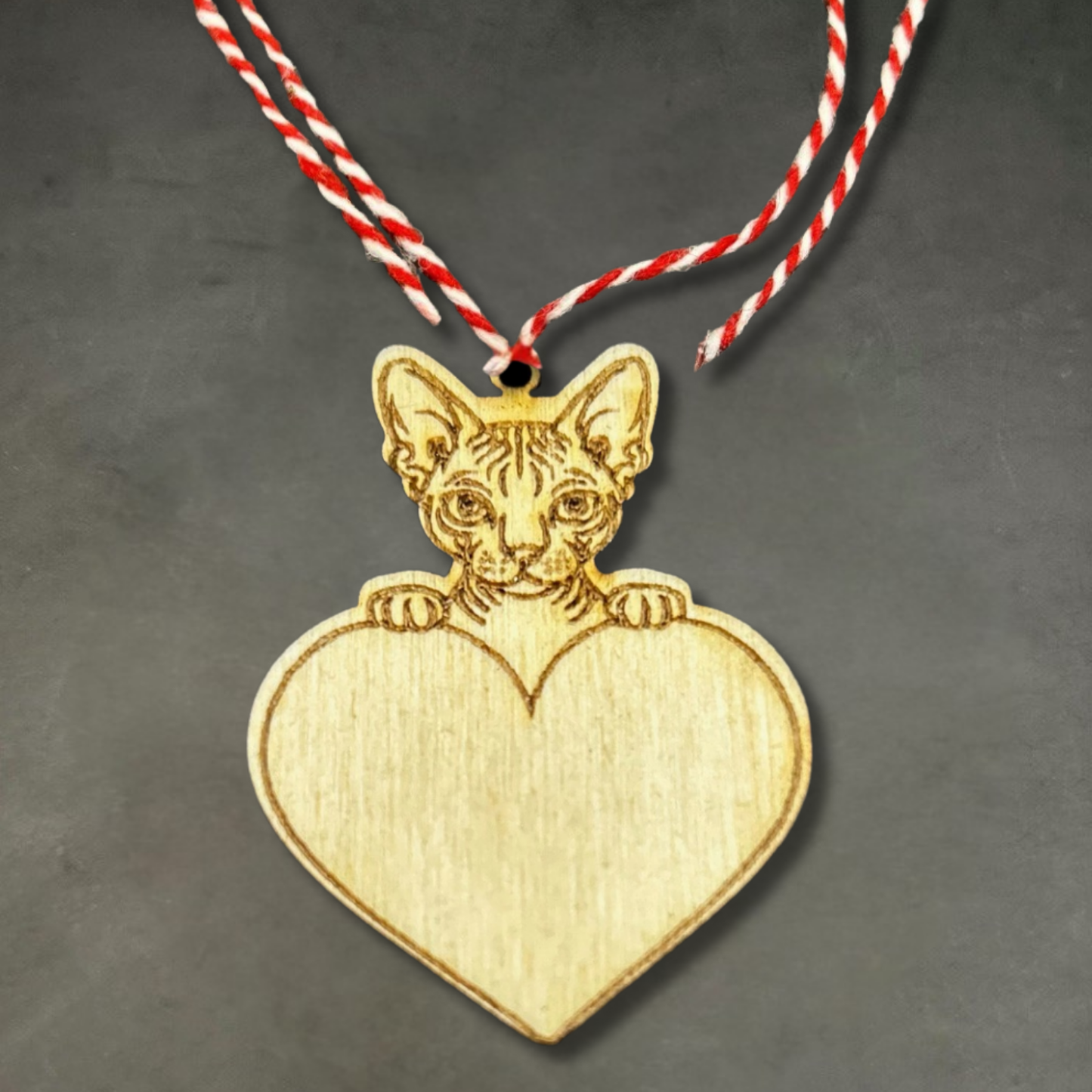 Персонализирана Мартеница за Котка