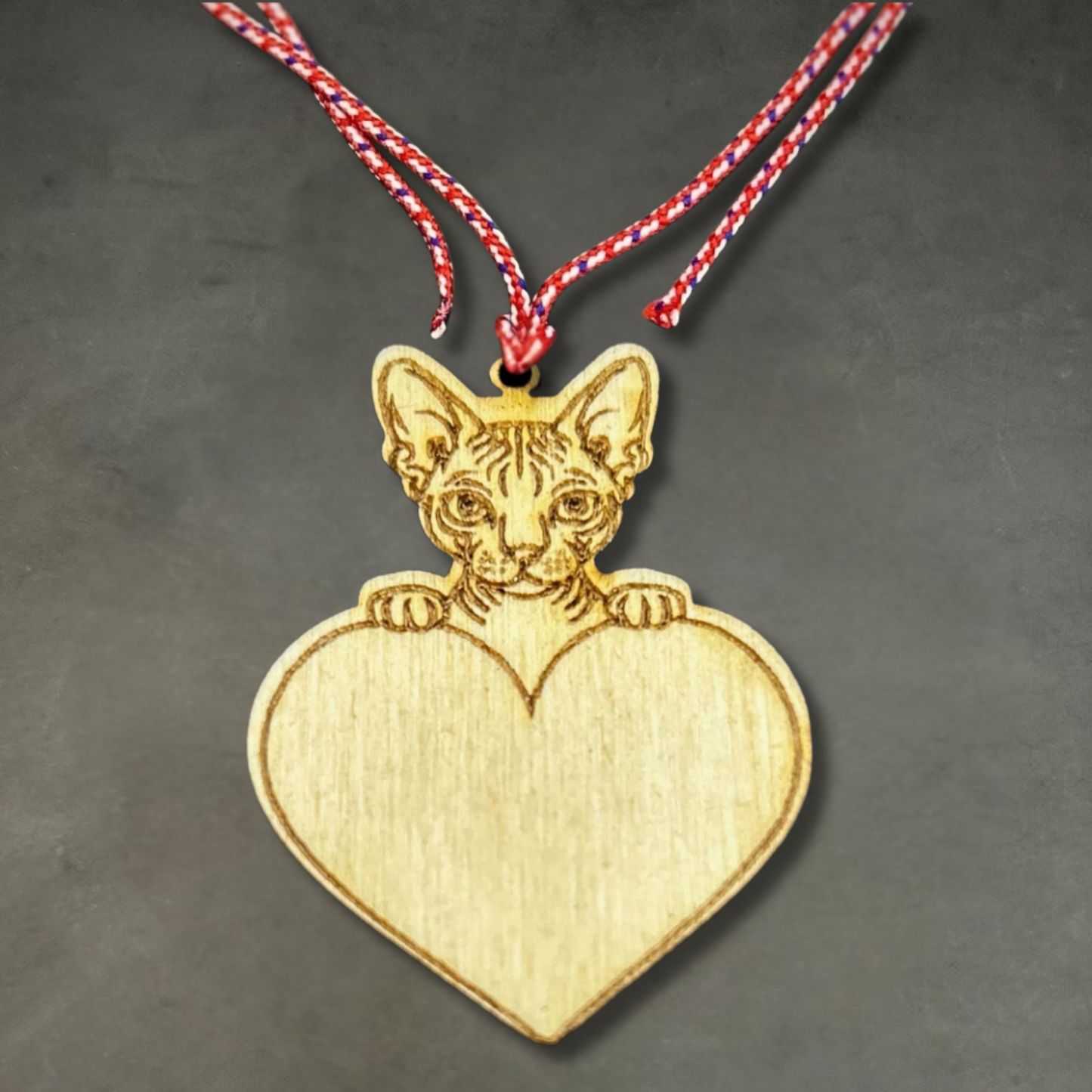 Персонализирана Мартеница за Котка