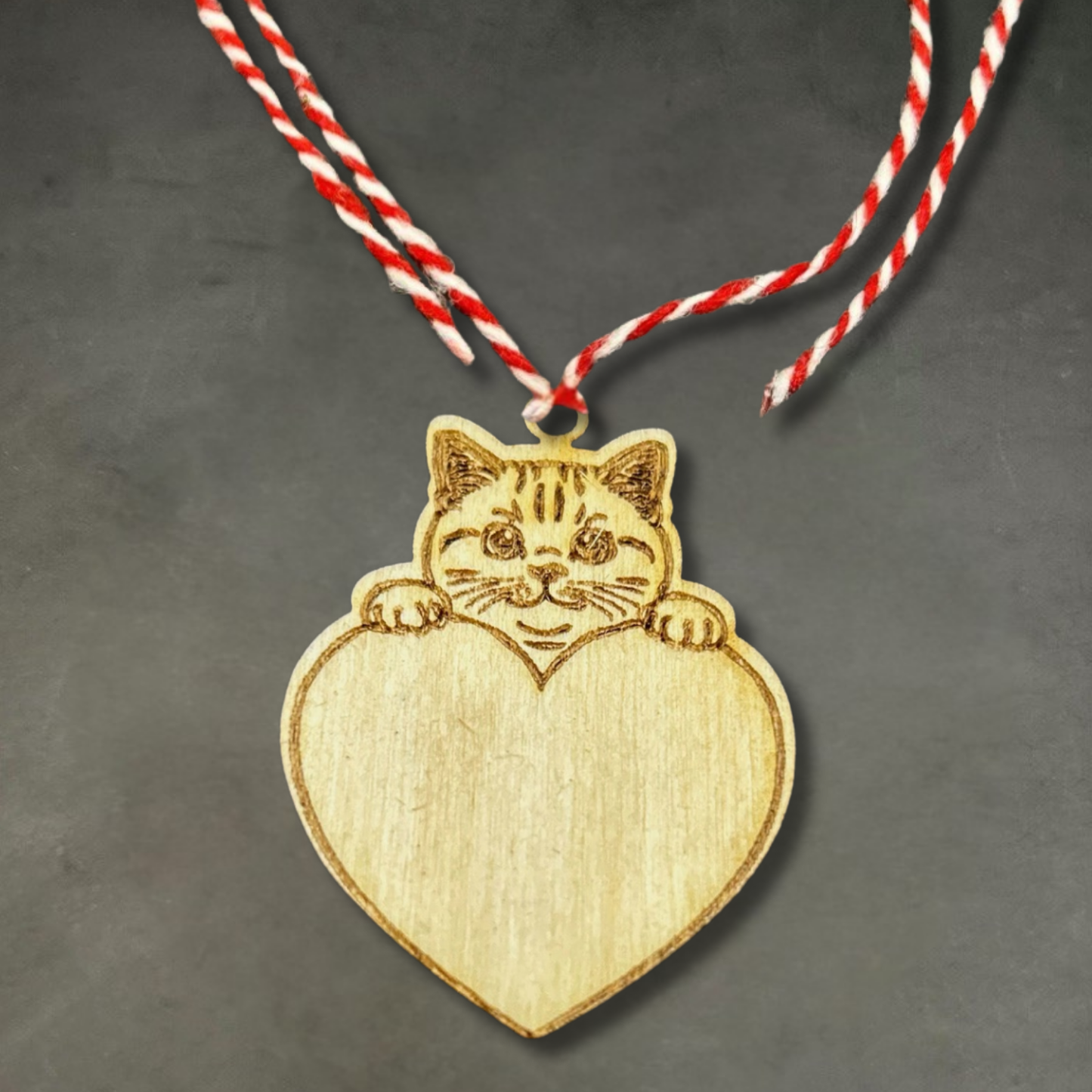 Персонализирана Мартеница за Котка