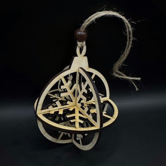 Топка снежинка - Дървена коледна украса