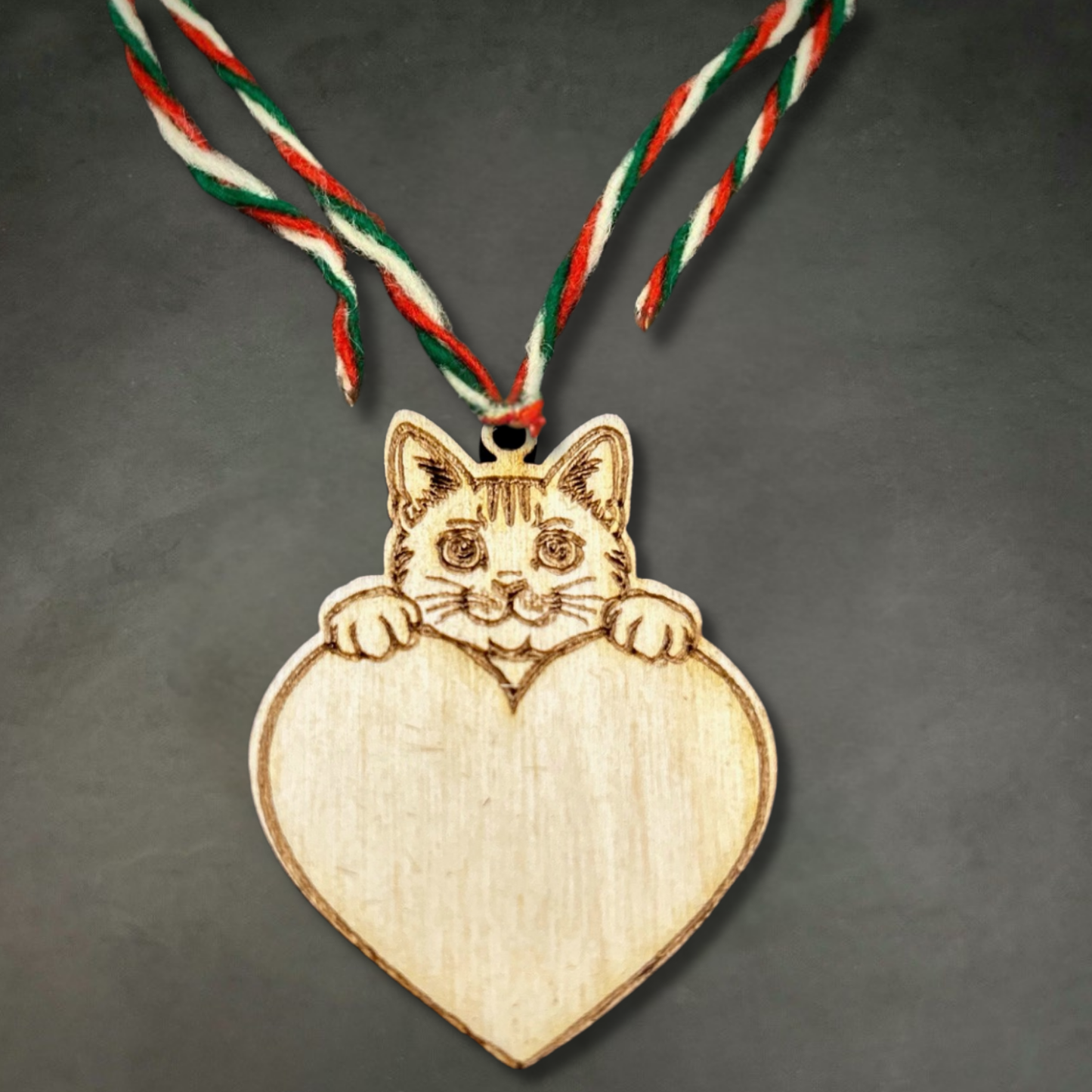 Персонализирана Мартеница за Котка