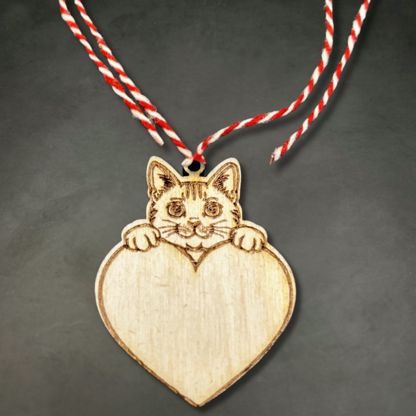 Персонализирана Мартеница за Котка