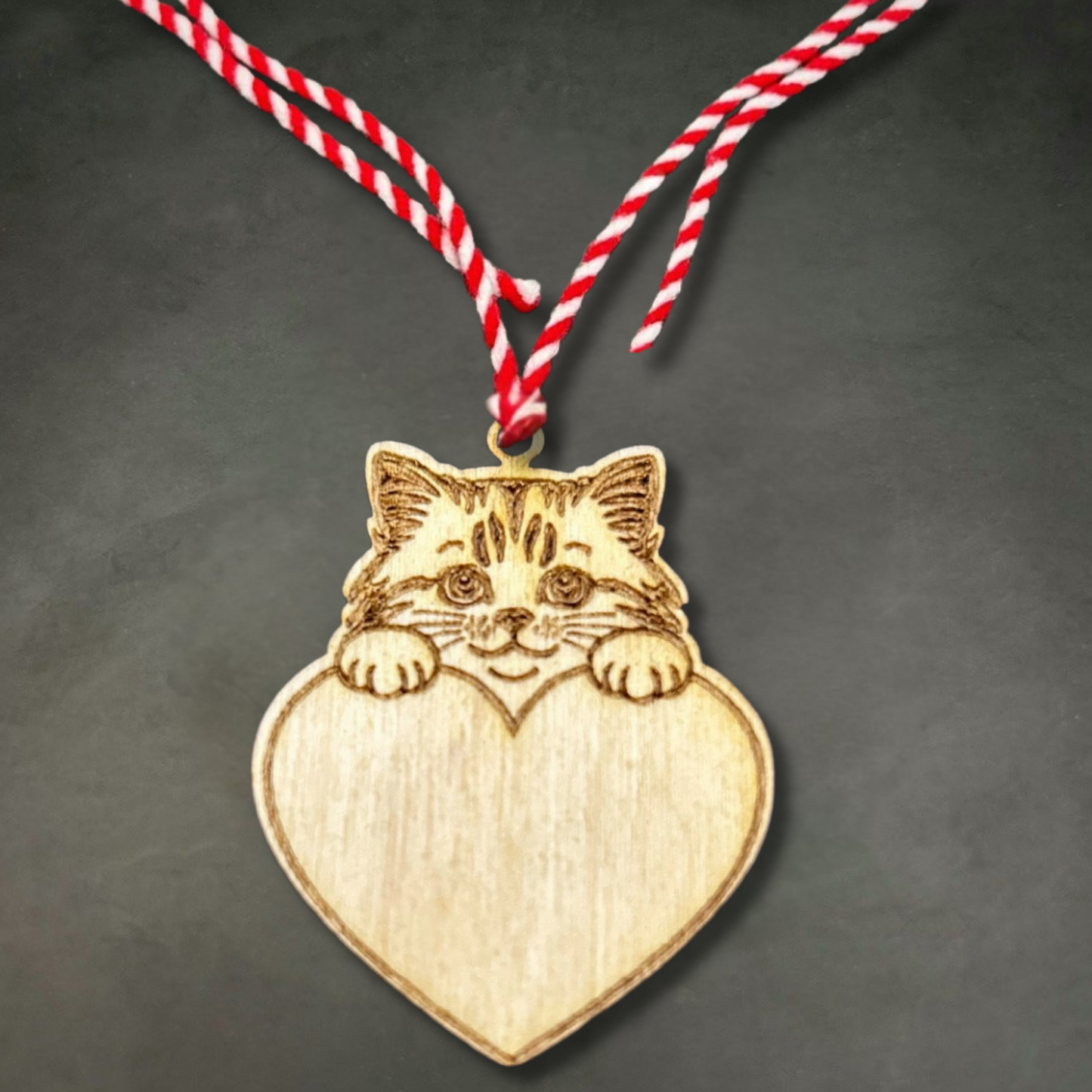 Персонализирана Мартеница за Котка