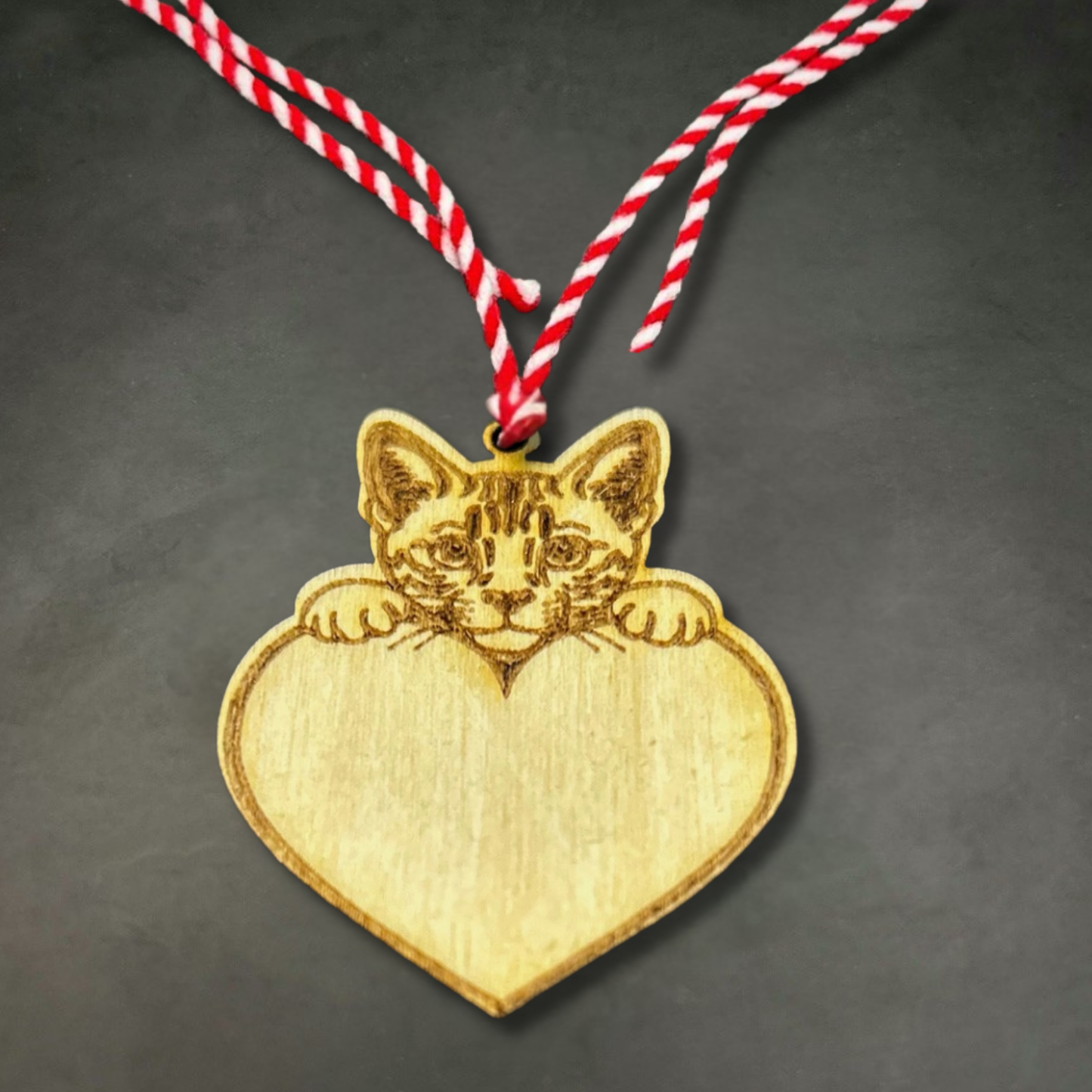 Персонализирана Мартеница за Котка