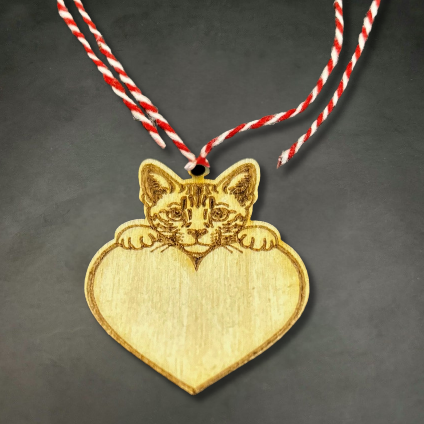 Персонализирана Мартеница за Котка