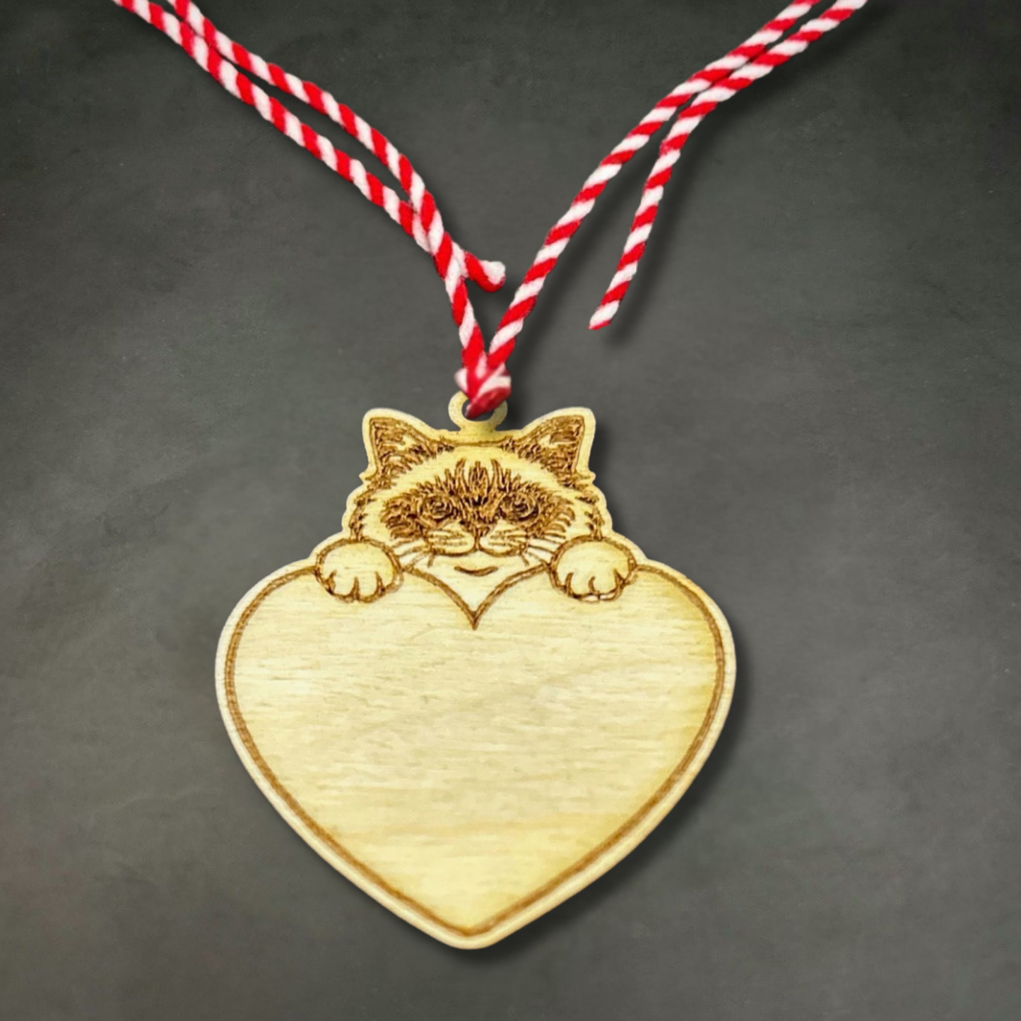 Персонализирана Мартеница за Котка