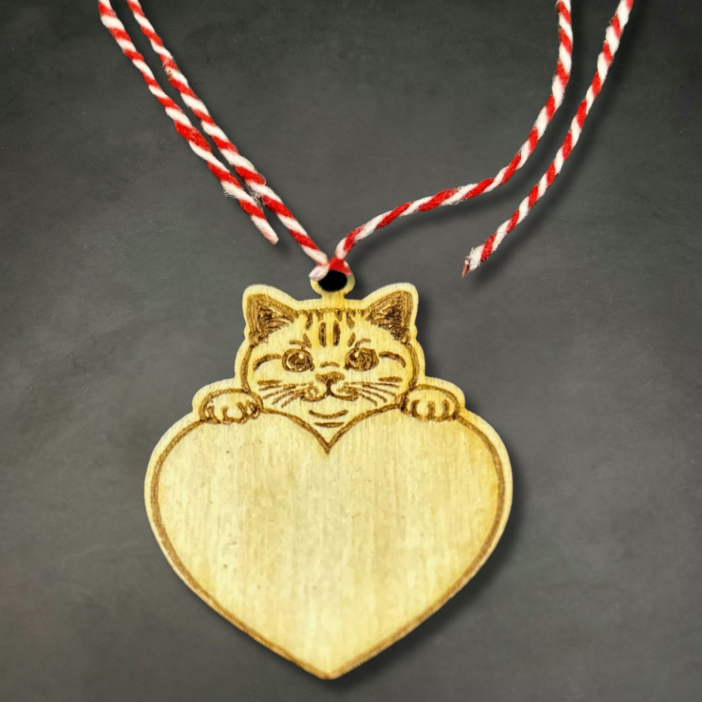 Персонализирана Мартеница за Котка