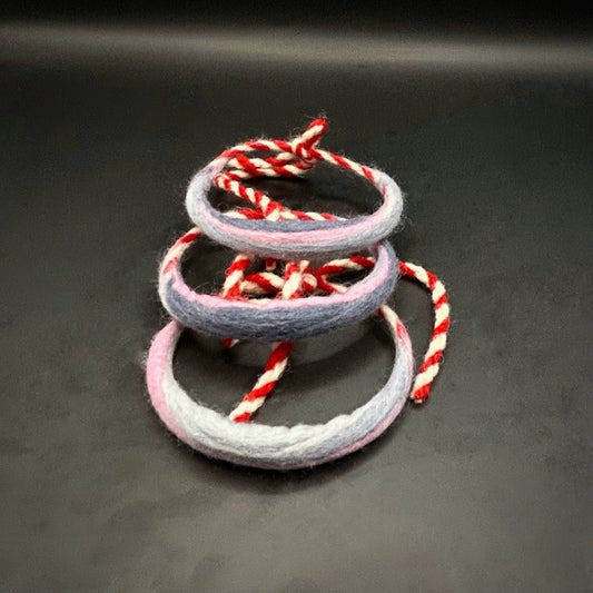 традиционна вълнена мартеница за Баба Марта