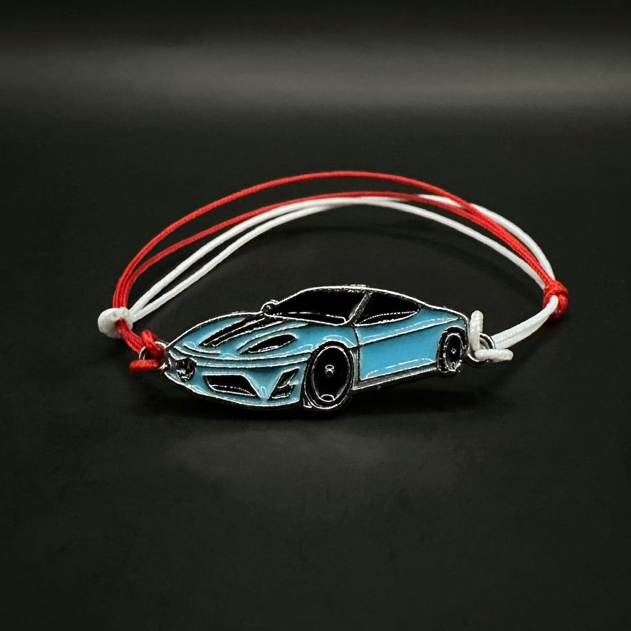 Детска мартеница със синя кола